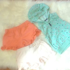 2 shorts// 1 sweater vest